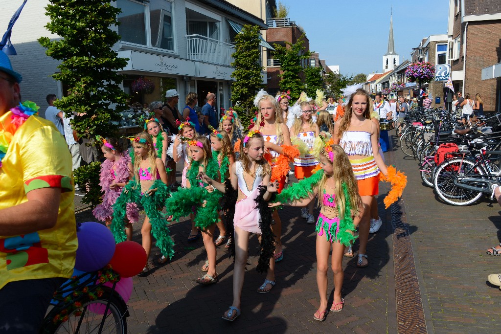 ../Images/Zomercarnaval Noordwijkerhout 2016 039.jpg